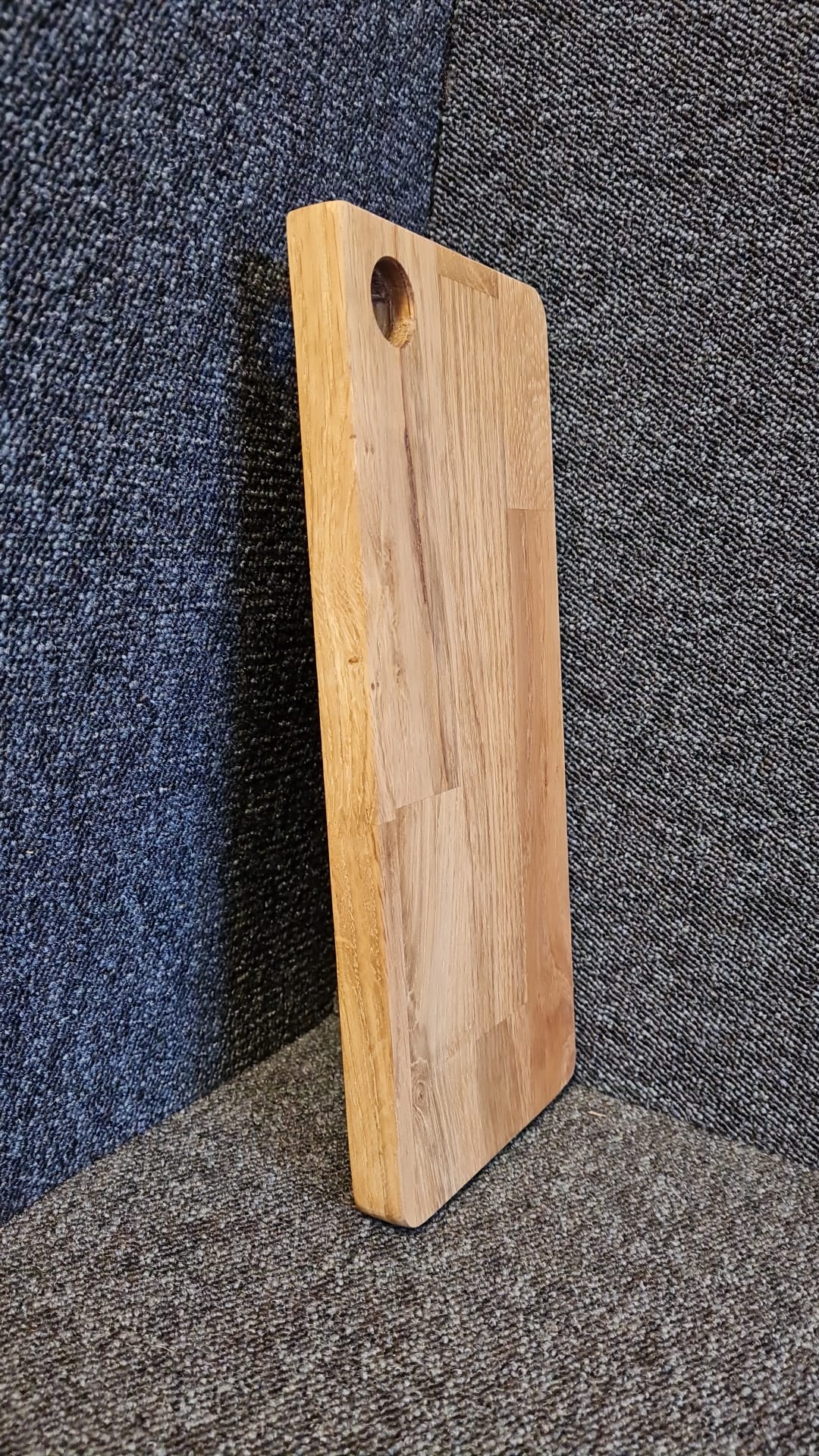 Snygg skärbräda av återbruksmaterial | Återbruksbräda